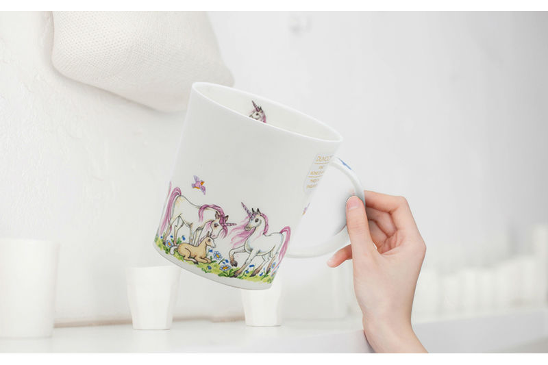 英国丹侬Dunoon骨瓷水杯马克杯茶杯独角兽马克杯情境图